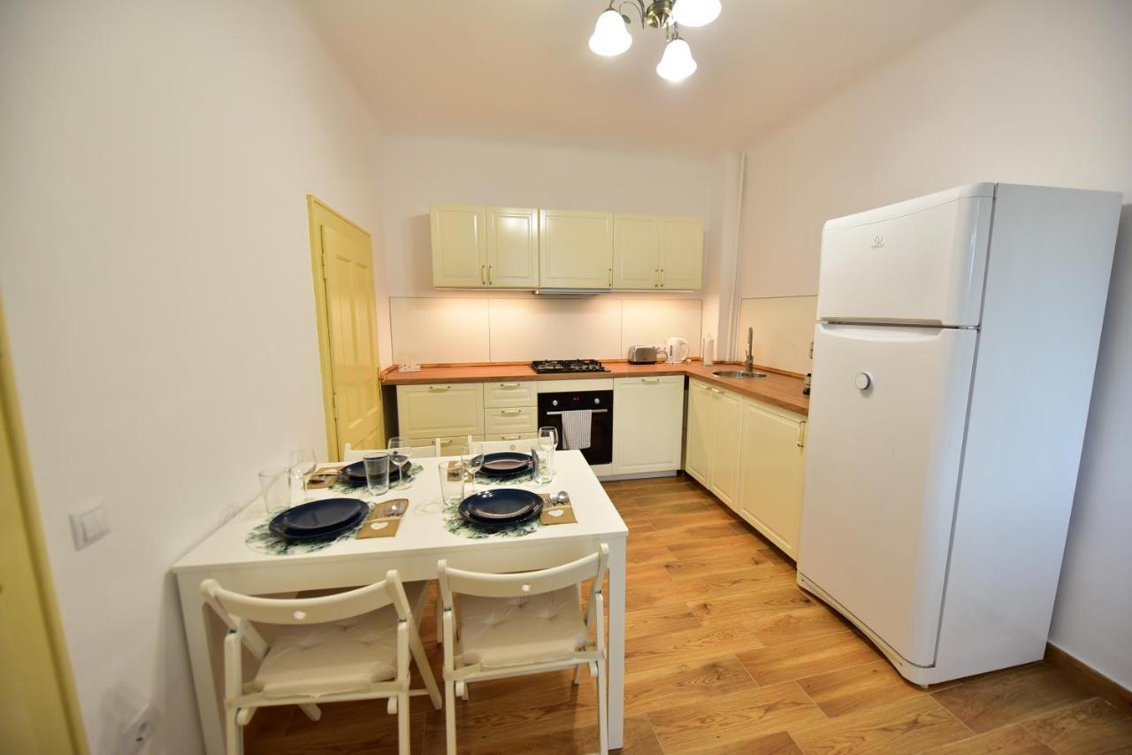 Villa Flh - House Angelique Sibiu Esterno foto