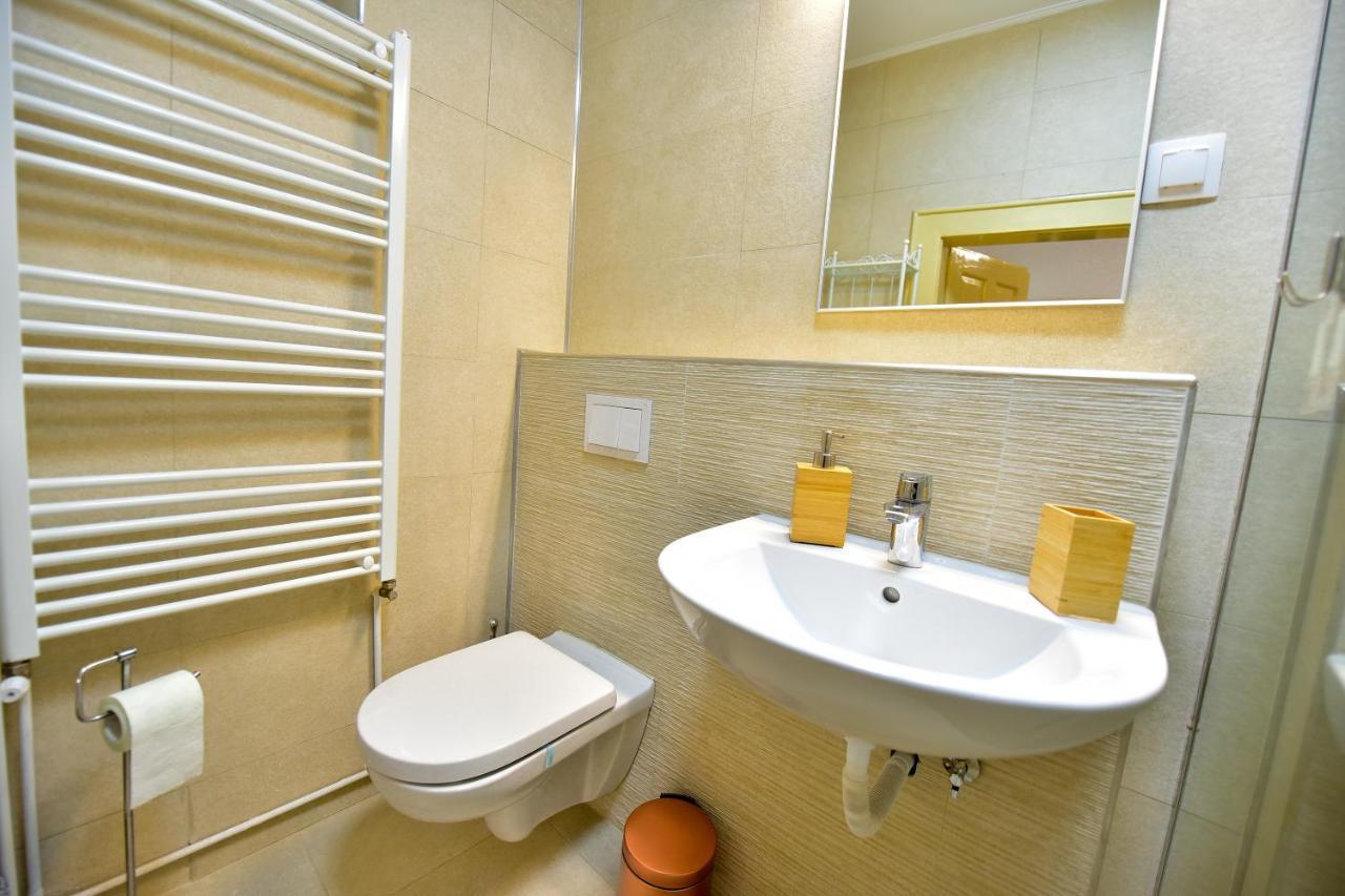 Villa Flh - House Angelique Sibiu Esterno foto
