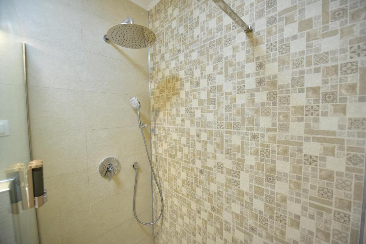 Villa Flh - House Angelique Sibiu Esterno foto